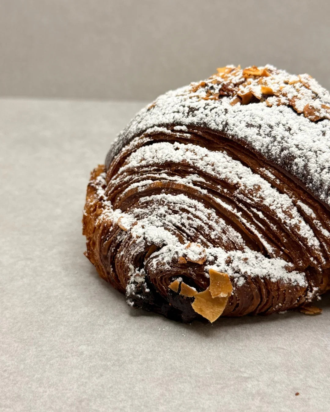 Pain Choco Amandes - Classiques - Fiston Brussels