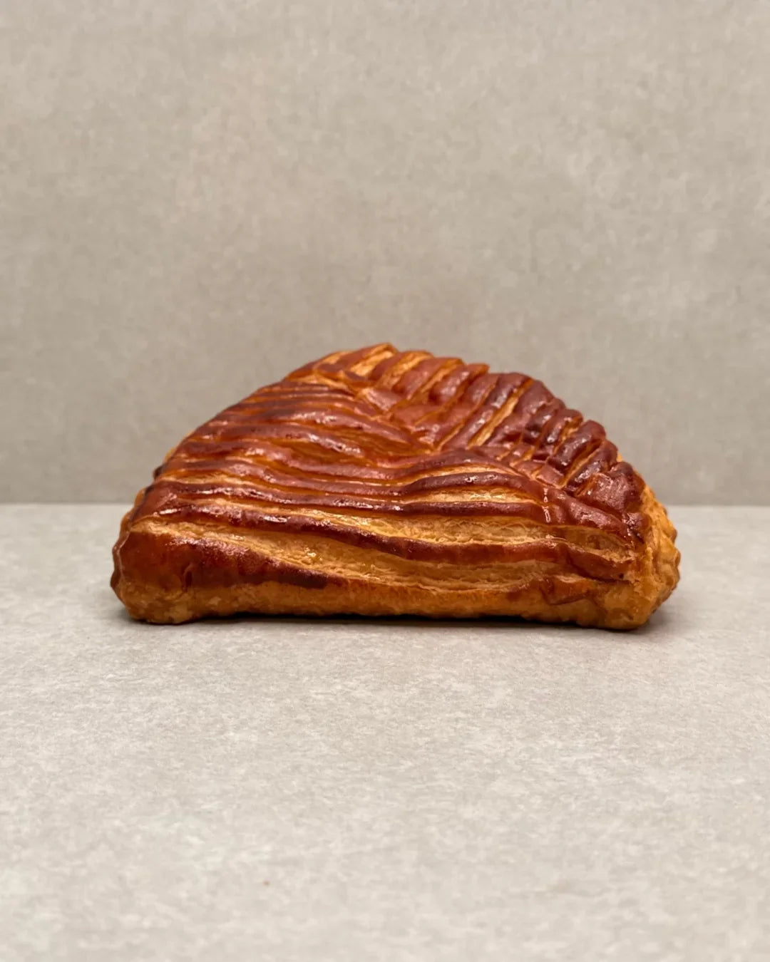 Chausson aux Pommes - Classiques - Fiston Brussels