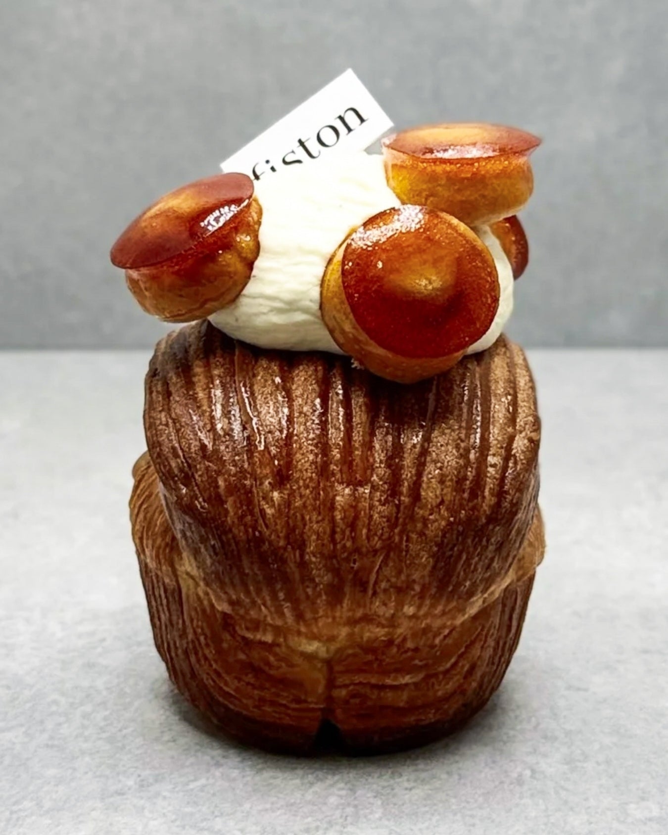 Le Coussin -  - Fiston Brussels