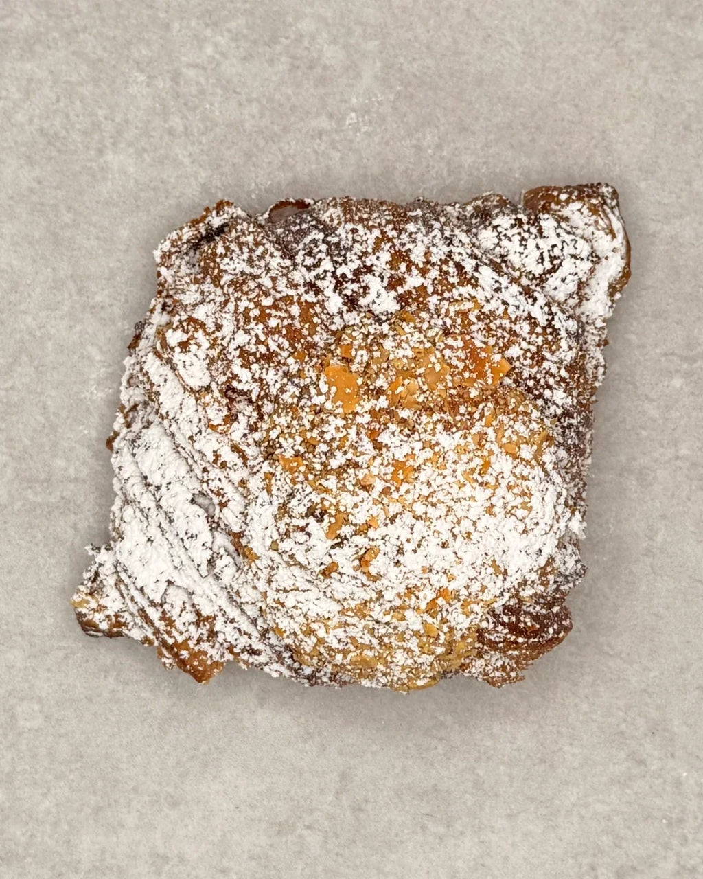 Croissant Amandes - Classiques - Fiston Brussels